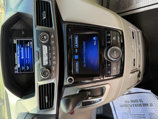 2016 Honda Odyssey SE - Photo 14