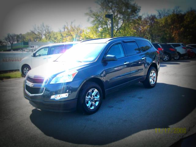 2011 Chevrolet Traverse LS