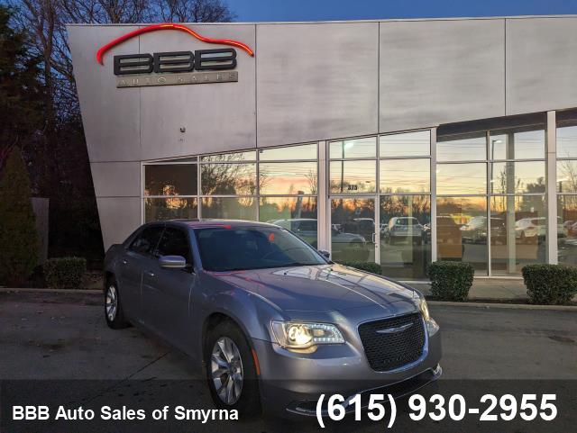 2015 Chrysler 300 Limited V6's photo