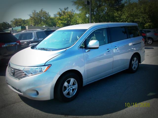 2012 Nissan Quest